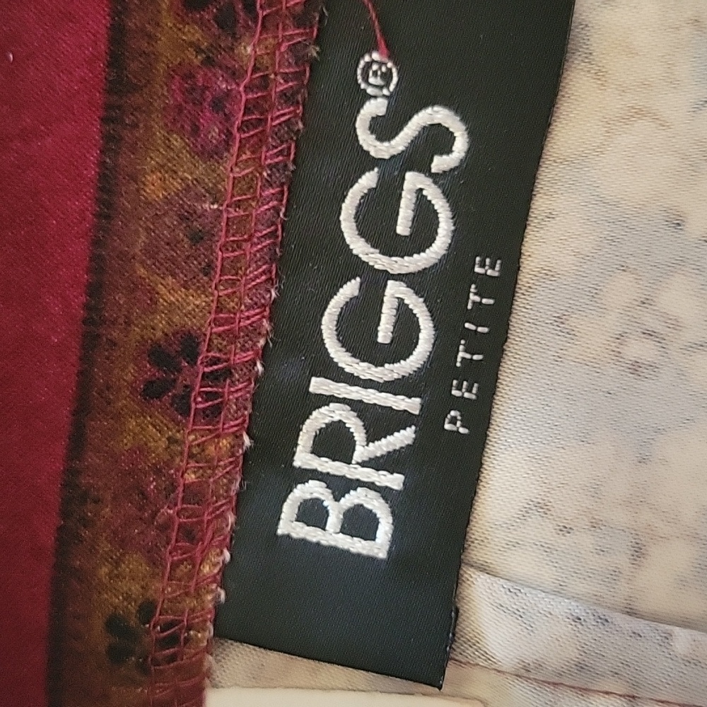 🌺3 for $10 BRIGGS Petite Burgundy Wine Paisley Skirt - Picture 4 of 9